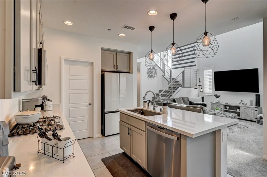 661 Tranquil Jade, Las Vegas, NV 89138