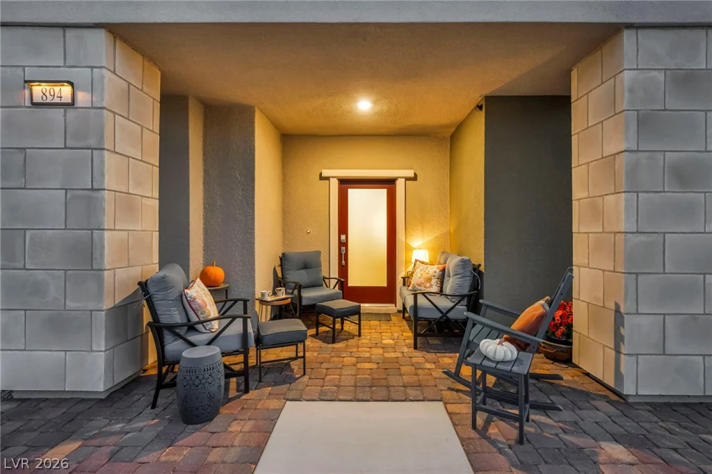 894 Heritage Bend, Las Vegas, NV 89138