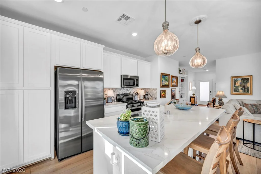 894 Heritage Bend, Las Vegas, NV 89138