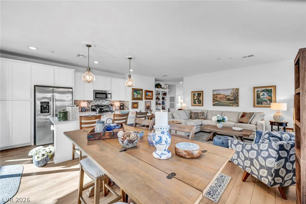 894 Heritage Bend, Las Vegas, NV 89138