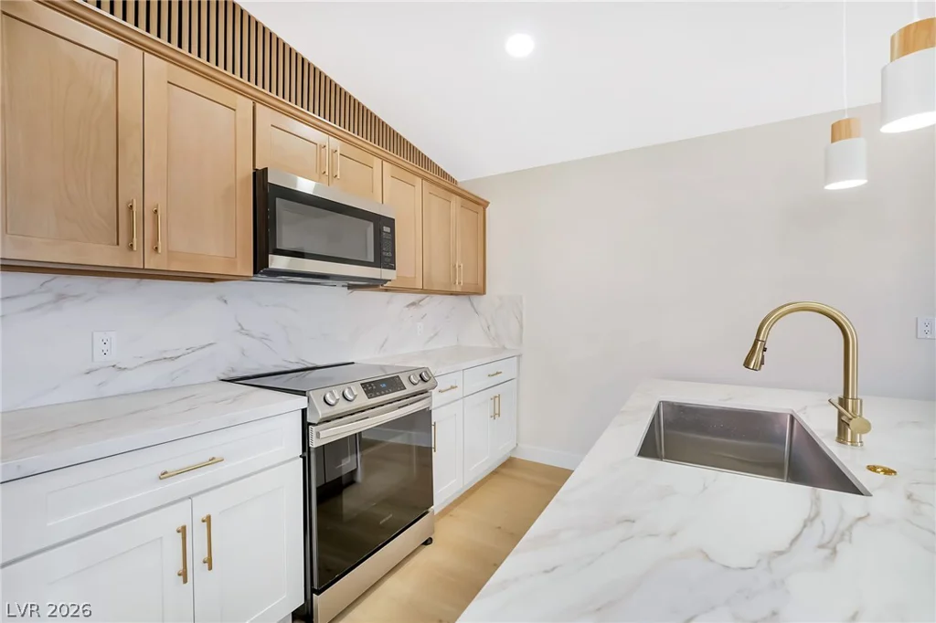 4708 Obannon, Las Vegas, NV 89102