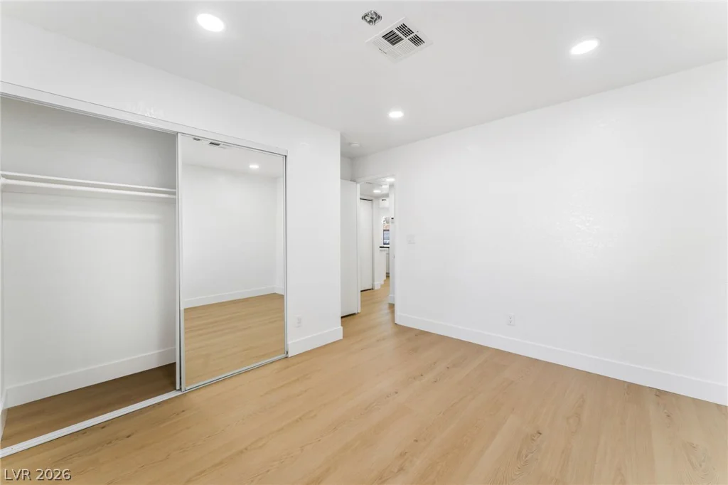 1017 Falconhead, Las Vegas, NV 89128