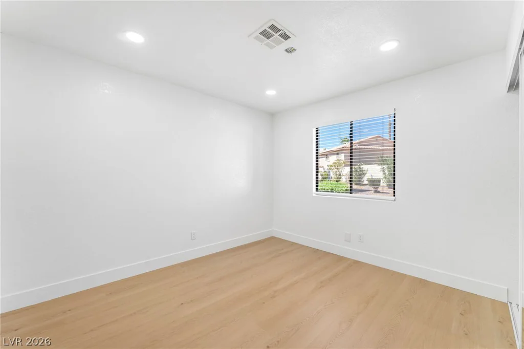 1017 Falconhead, Las Vegas, NV 89128