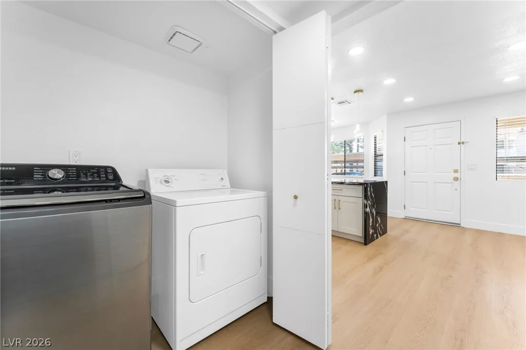 1017 Falconhead, Las Vegas, NV 89128