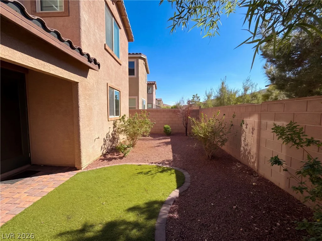 12243 Loggeta, Las Vegas, NV 89141