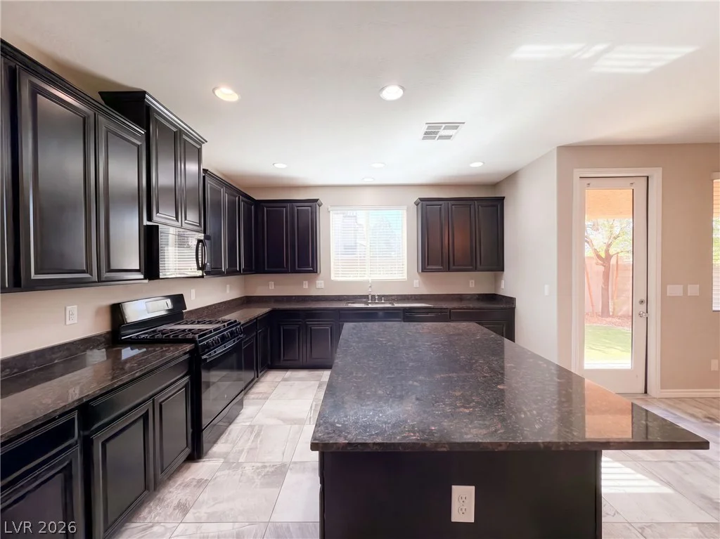 12243 Loggeta, Las Vegas, NV 89141