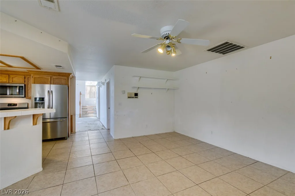 4108 Spring Crest, Las Vegas, NV 89129
