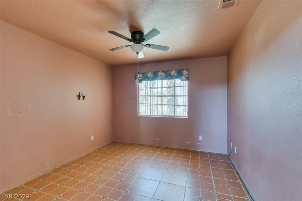 4108 Spring Crest, Las Vegas, NV 89129