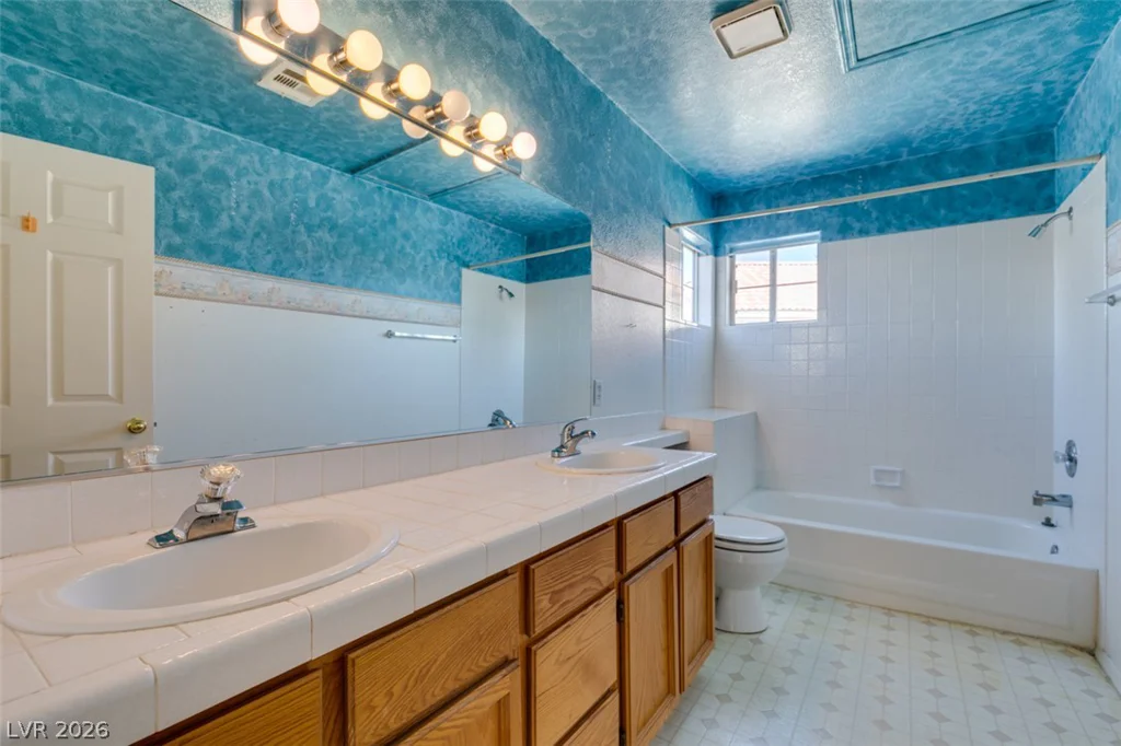 4108 Spring Crest, Las Vegas, NV 89129