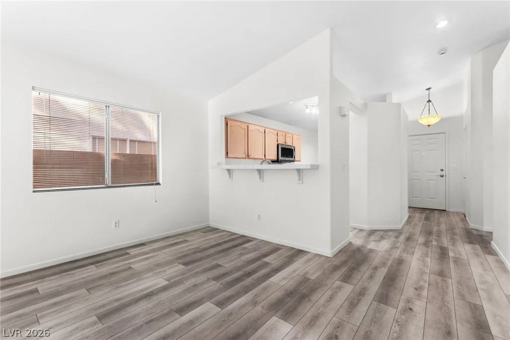 5909 Silver Heights, Las Vegas, NV 89130