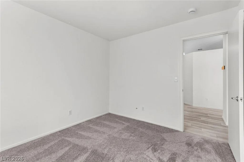 5909 Silver Heights, Las Vegas, NV 89130