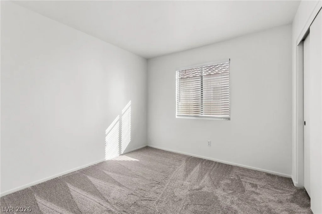 5909 Silver Heights, Las Vegas, NV 89130