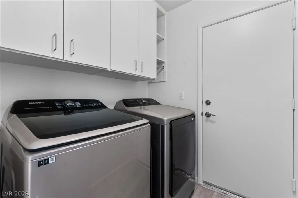 5909 Silver Heights, Las Vegas, NV 89130