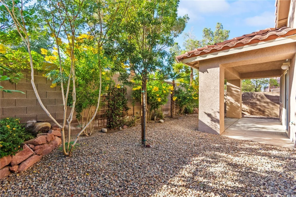 5909 Silver Heights, Las Vegas, NV 89130