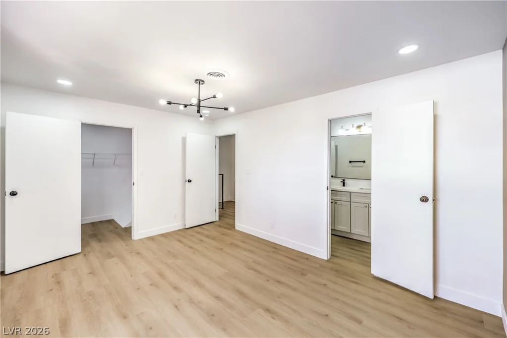 513 Starfire, Las Vegas, NV 89107