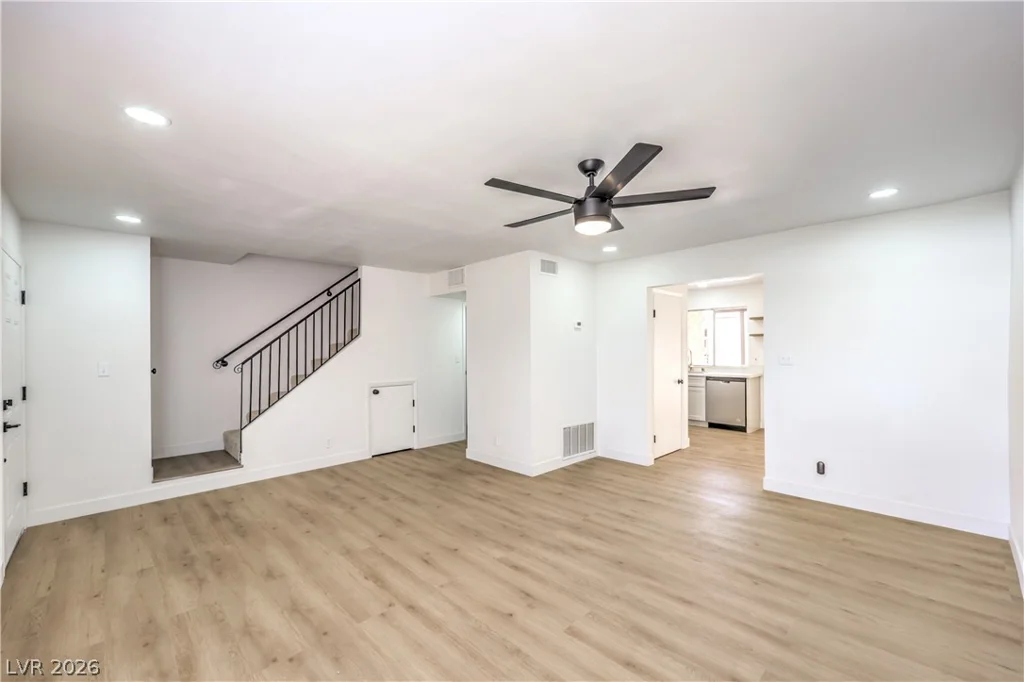 513 Starfire, Las Vegas, NV 89107