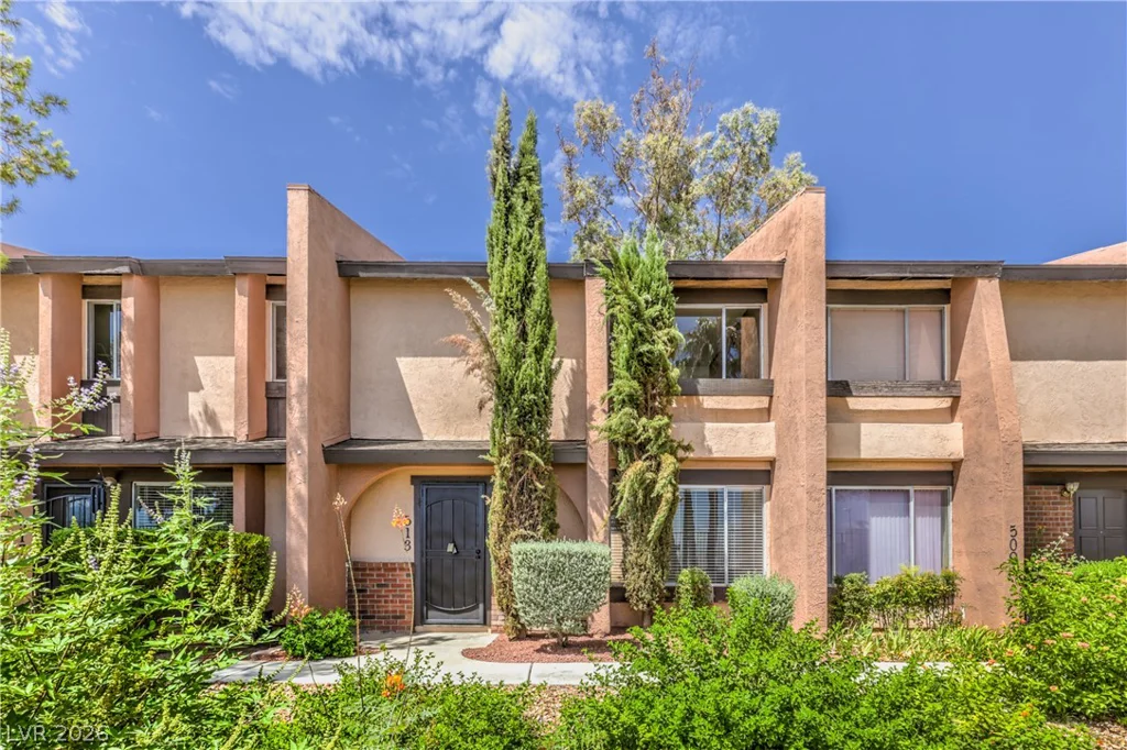 513 Starfire, Las Vegas, NV 89107