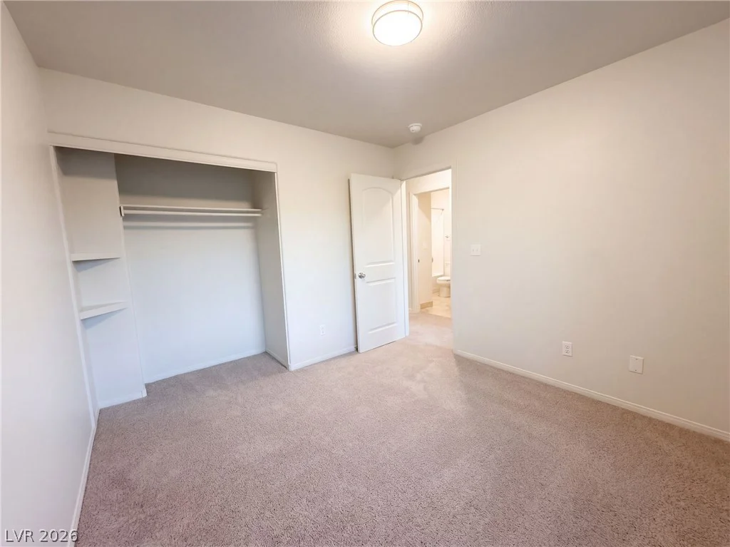 1008 Windhook, Las Vegas, NV 89144