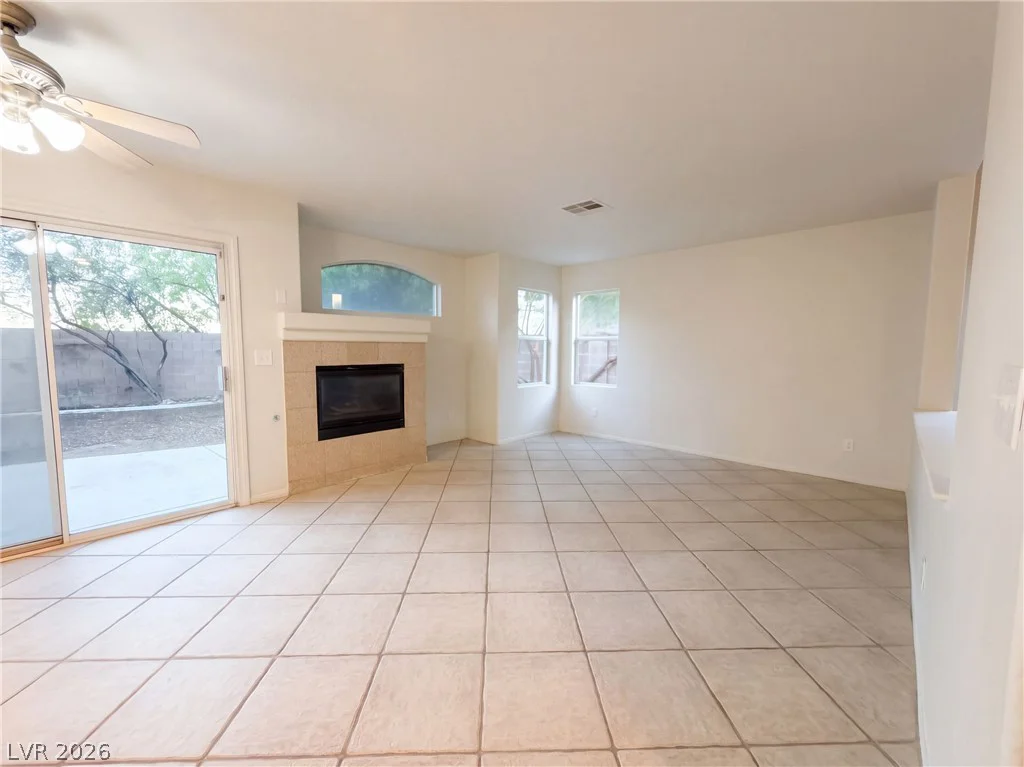1008 Windhook, Las Vegas, NV 89144