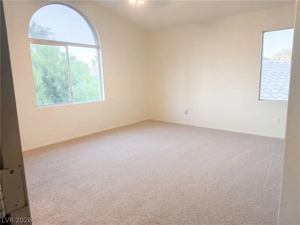 1008 Windhook, Las Vegas, NV 89144