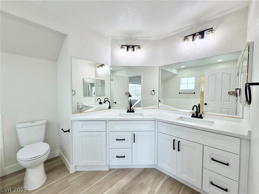 8995 Lillyhammer, Las Vegas, NV 89147