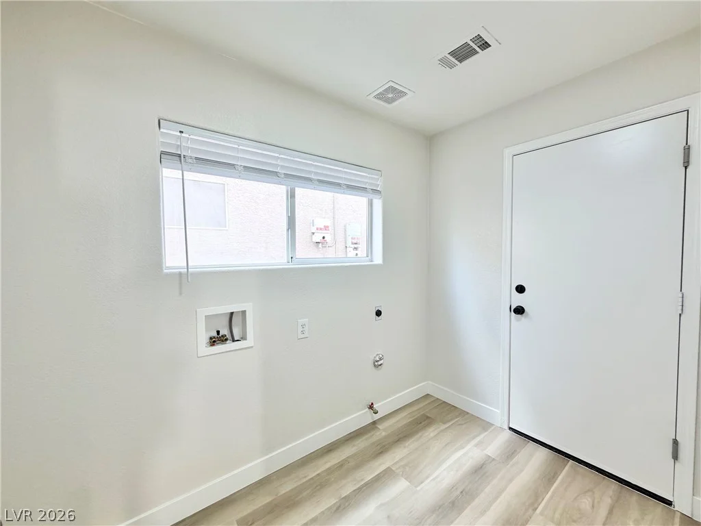 8995 Lillyhammer, Las Vegas, NV 89147