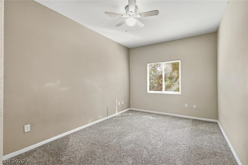 7701 Robindale, Las Vegas, NV 89113