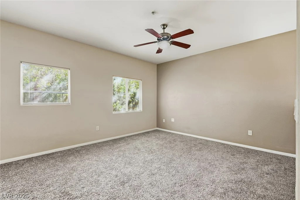 7701 Robindale, Las Vegas, NV 89113