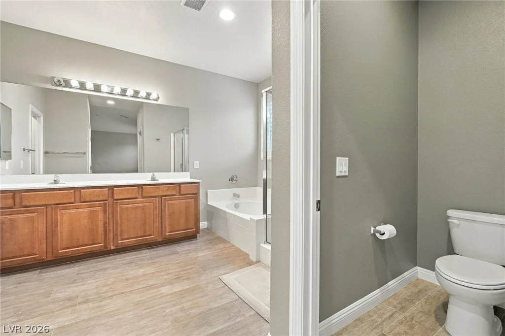 636 Crying Bird, Las Vegas, NV 89178