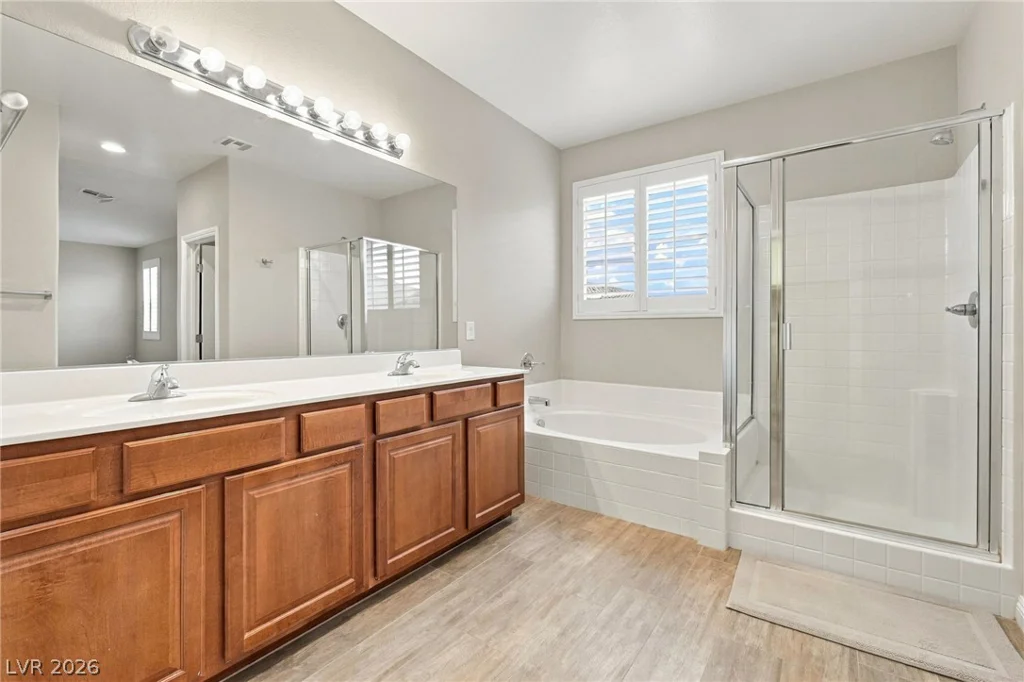 636 Crying Bird, Las Vegas, NV 89178