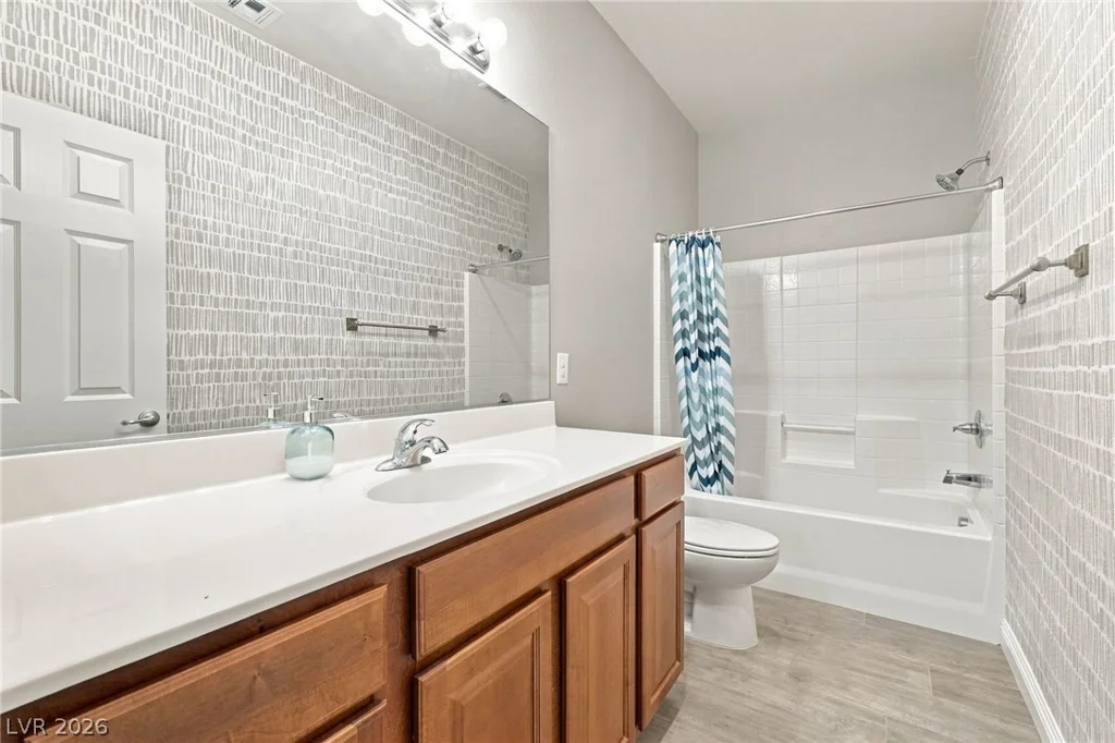 636 Crying Bird, Las Vegas, NV 89178