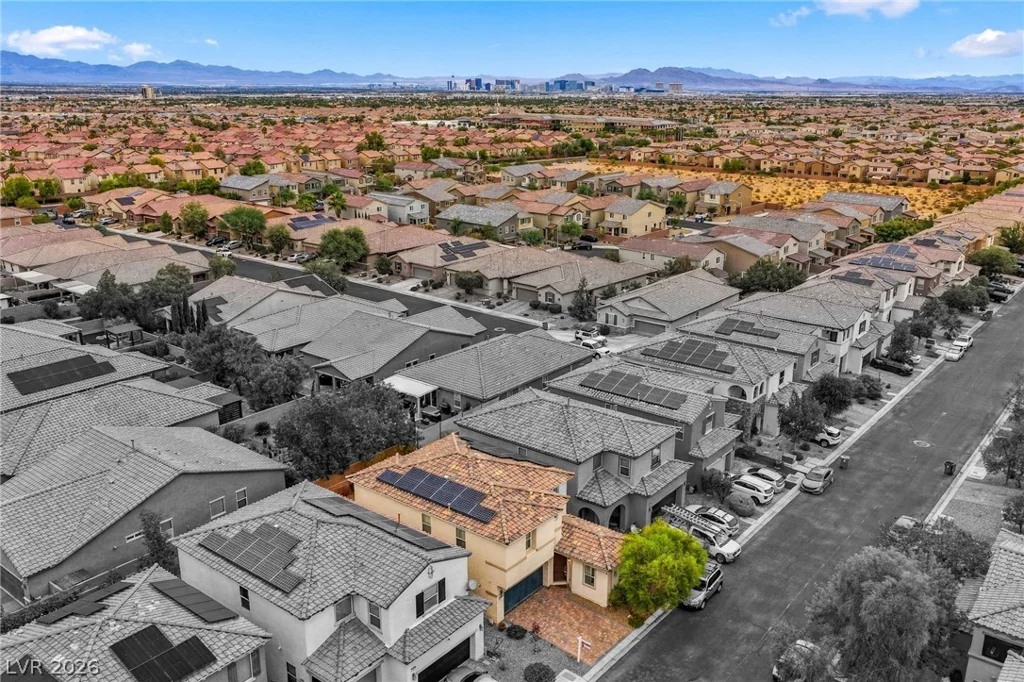 636 Crying Bird, Las Vegas, NV 89178