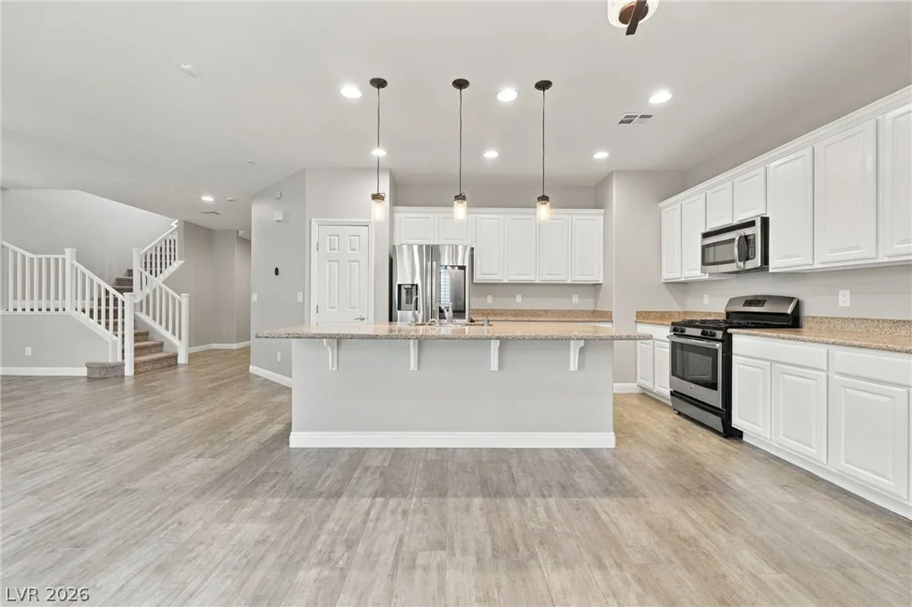 636 Crying Bird, Las Vegas, NV 89178