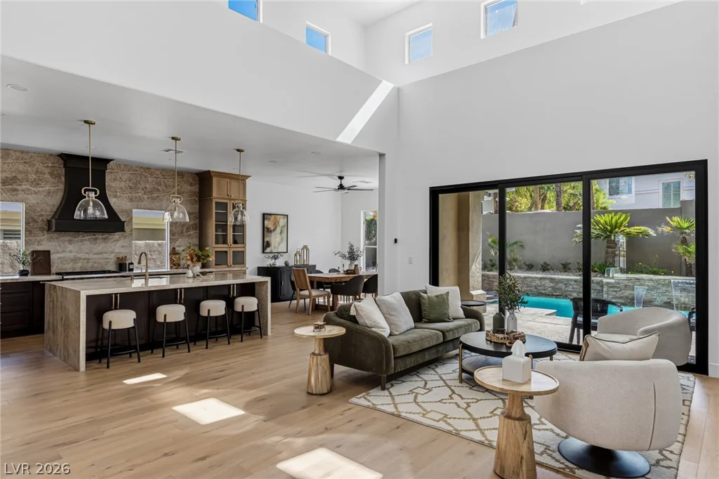 420 Pinnacle Heights, Las Vegas, NV 89144