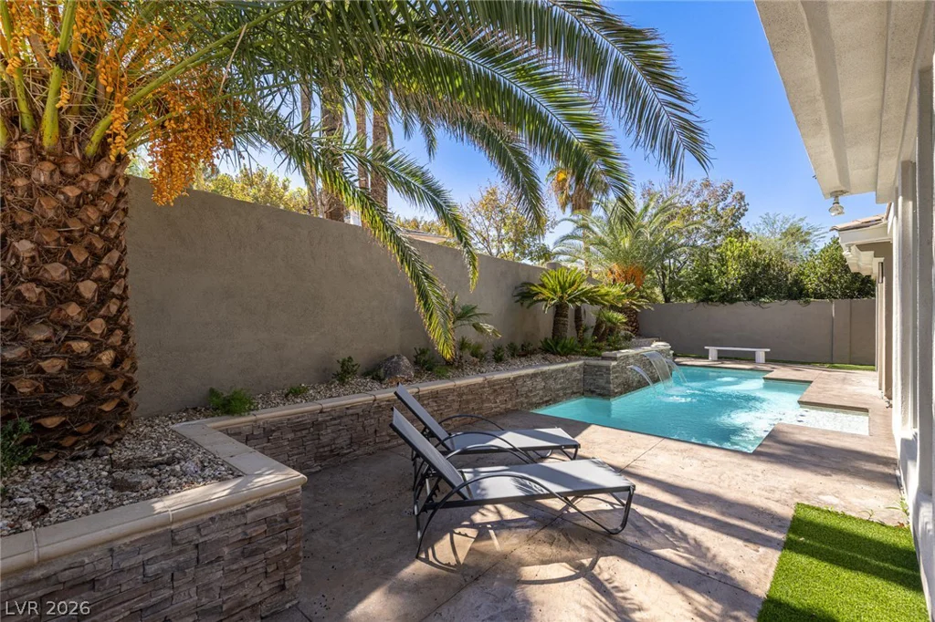 420 Pinnacle Heights, Las Vegas, NV 89144