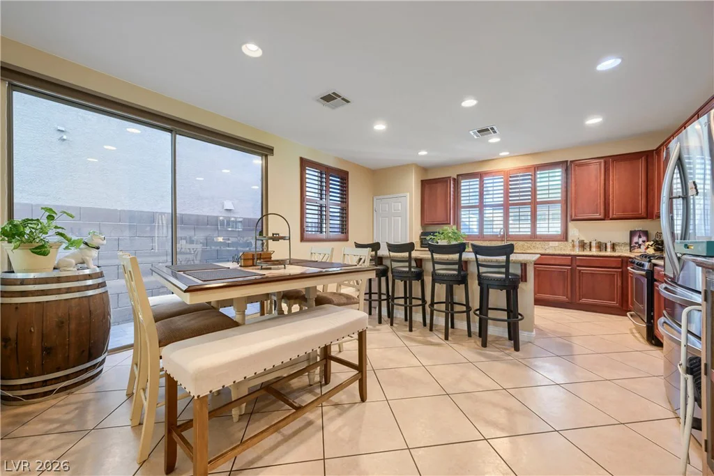 8227 Oasis Bloom, North Las Vegas, NV 89085