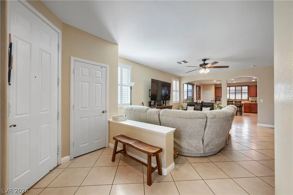 8227 Oasis Bloom, North Las Vegas, NV 89085