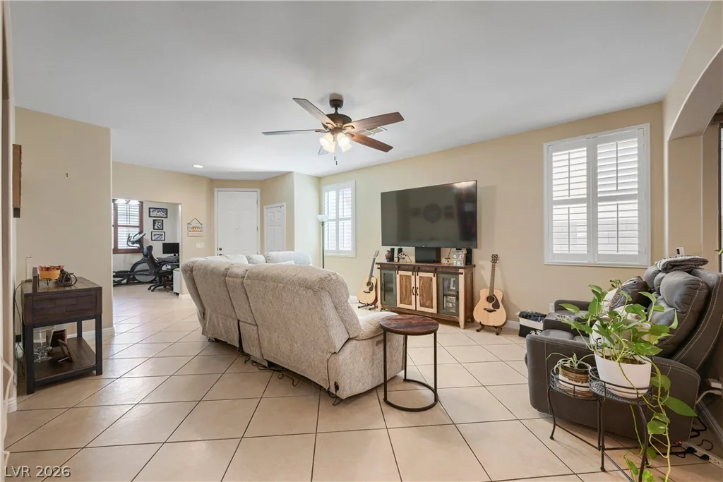 8227 Oasis Bloom, North Las Vegas, NV 89085