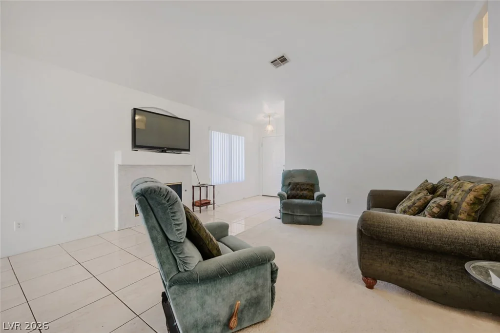 7104 Junction Village, Las Vegas, NV 89129