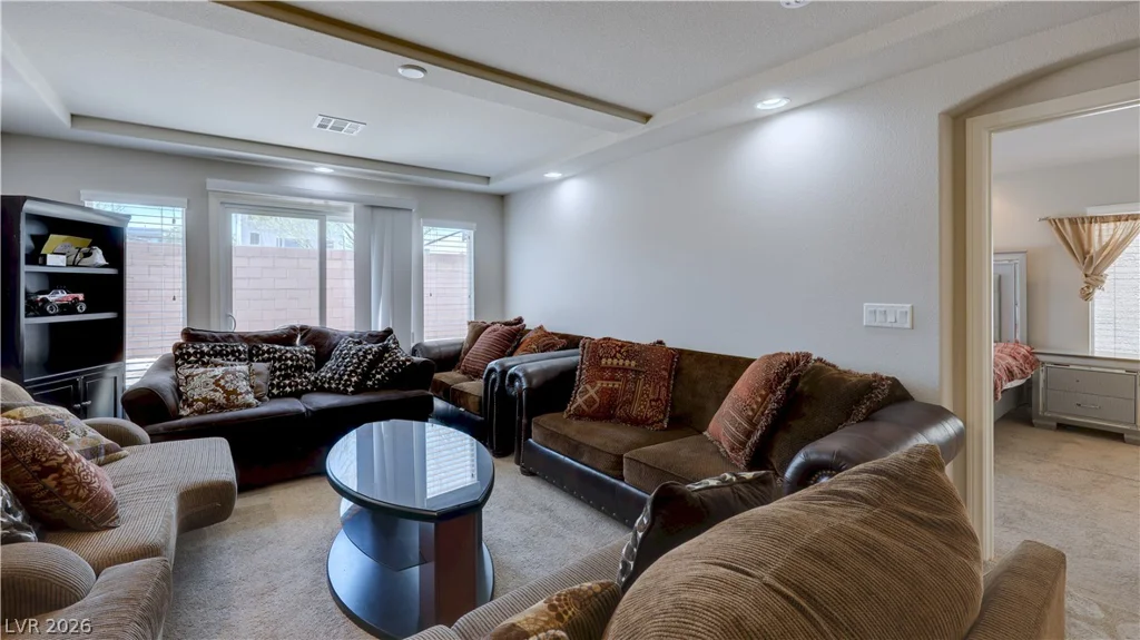 8109 Russell Creek, Las Vegas, NV 89139