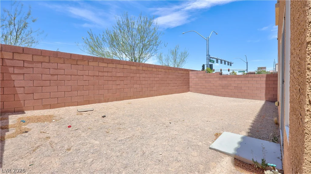 8109 Russell Creek, Las Vegas, NV 89139