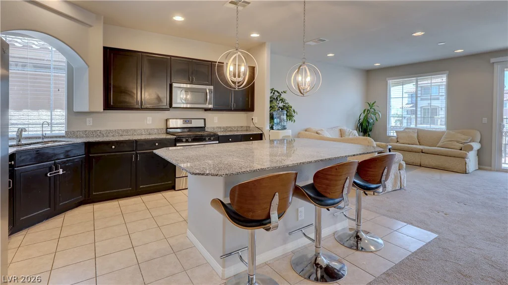 8109 Russell Creek, Las Vegas, NV 89139