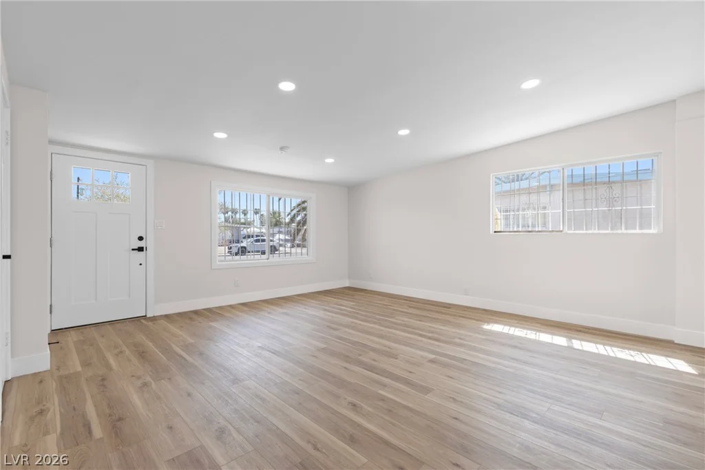 1612 Palora, Las Vegas, NV 89169