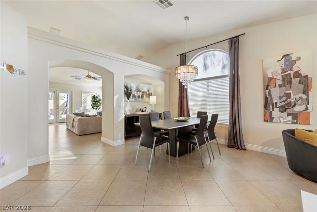 70 Tower Mustard, Henderson, NV 89002