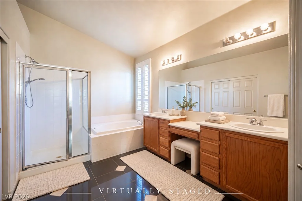 10005 Pebble Path, Las Vegas, NV 89148