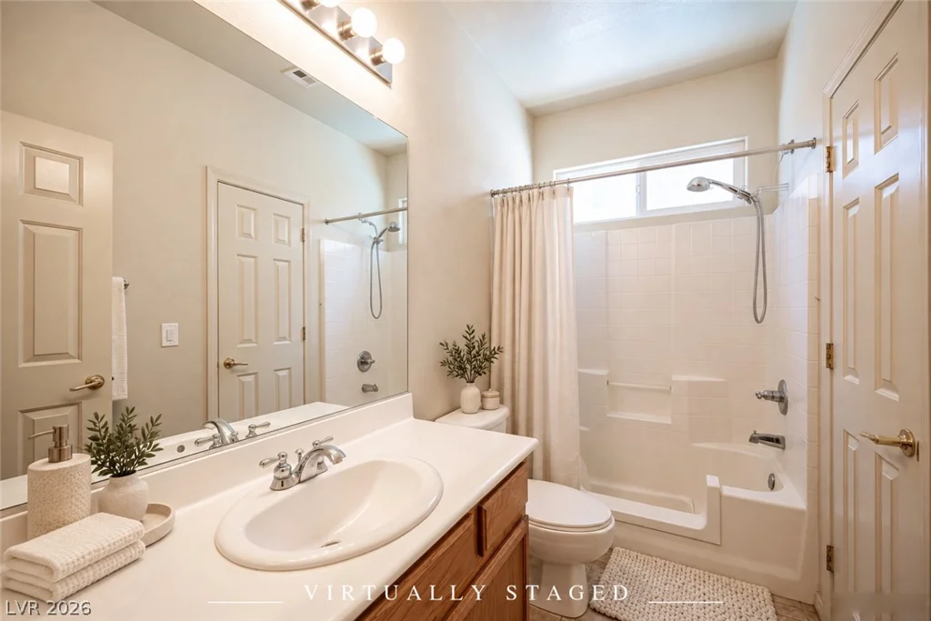 10005 Pebble Path, Las Vegas, NV 89148