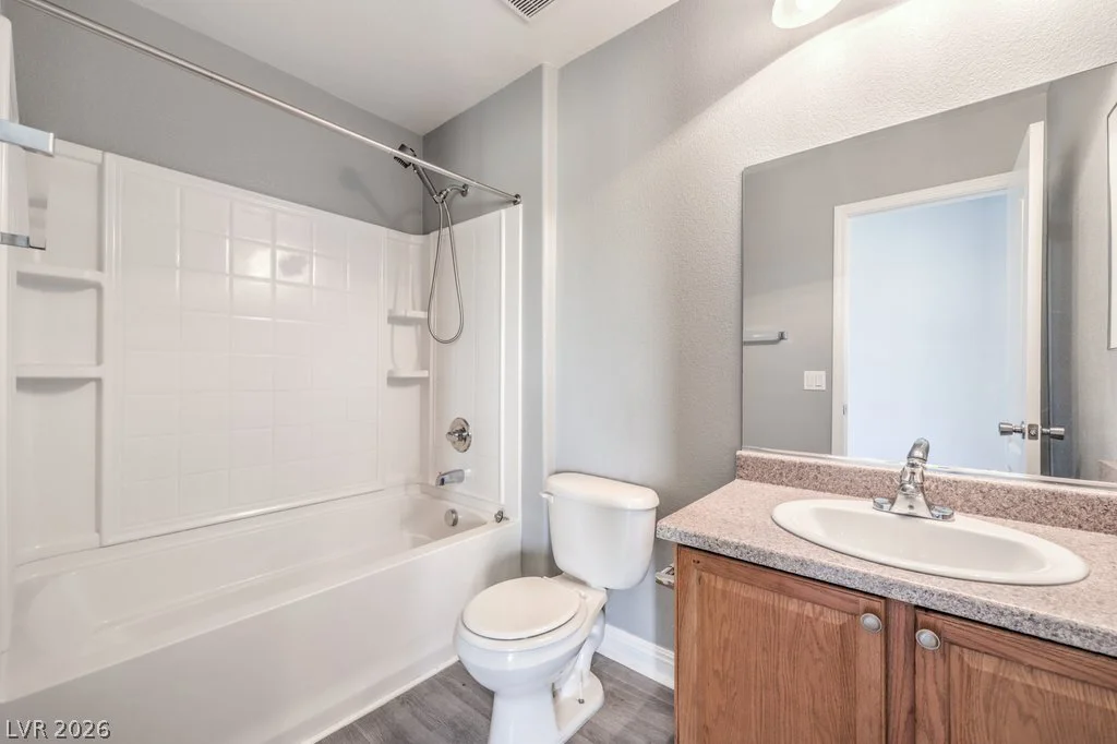 10456 Highlands River, Las Vegas, NV 89141