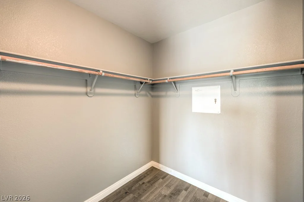 10456 Highlands River, Las Vegas, NV 89141