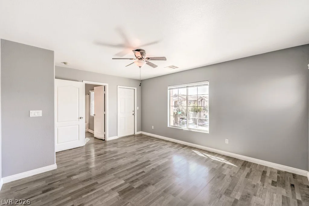10456 Highlands River, Las Vegas, NV 89141