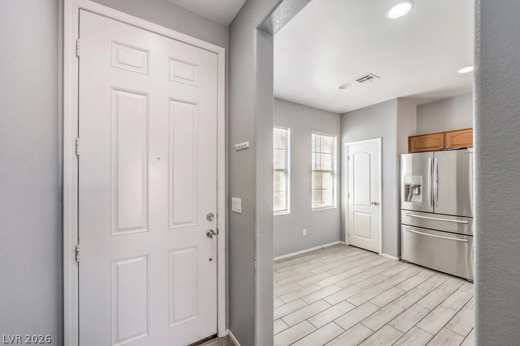 10456 Highlands River, Las Vegas, NV 89141